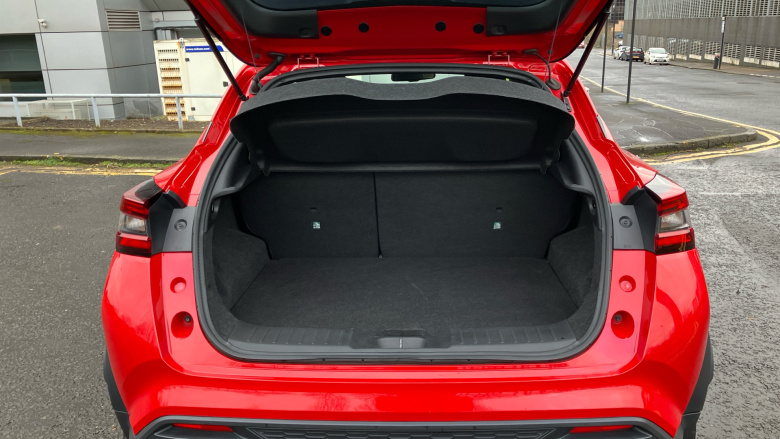 Nissan Juke 1.0 DiG-T 114 N-Connecta 5dr Petrol Hatchback